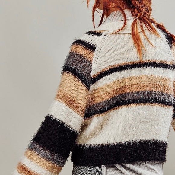Free People Sweaters - LIKE NEW • Free People Snowbird Sweater in Caramel •